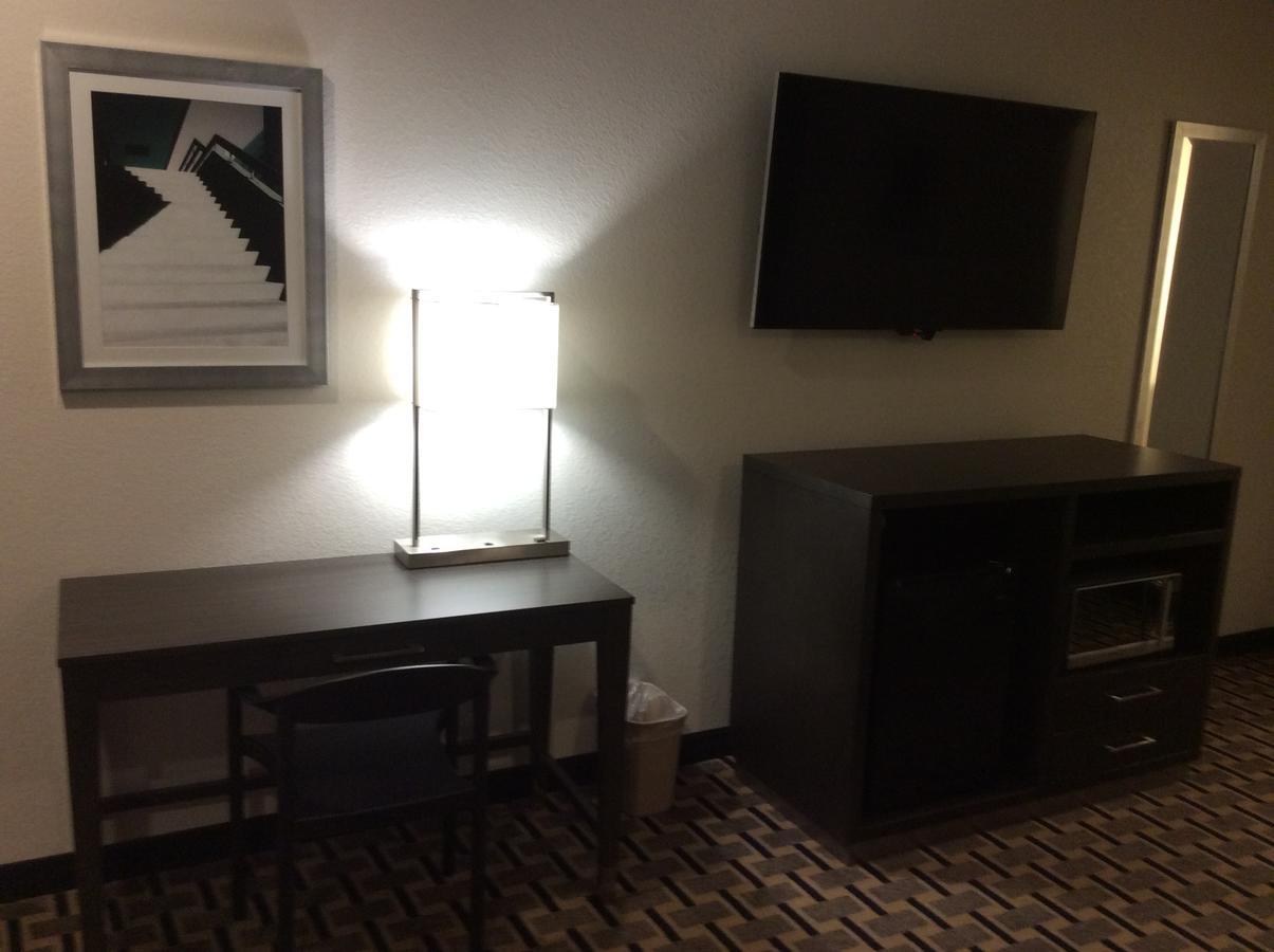 Regency Inn & Suites- Nw Houston Jersey Village Rom bilde