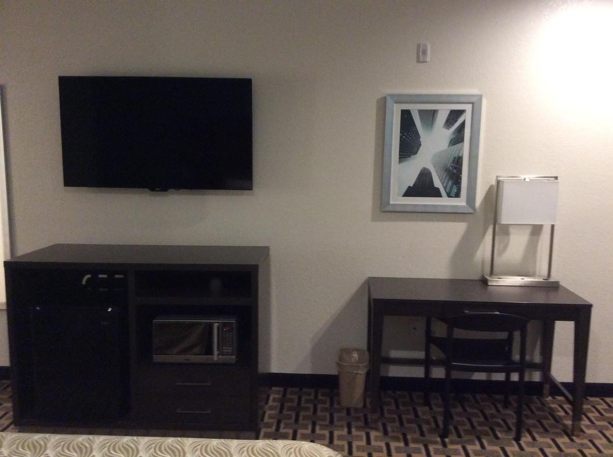 Regency Inn & Suites- Nw Houston Jersey Village Rom bilde